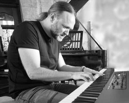 mitja-skoberne-keyboard-sww-450x360